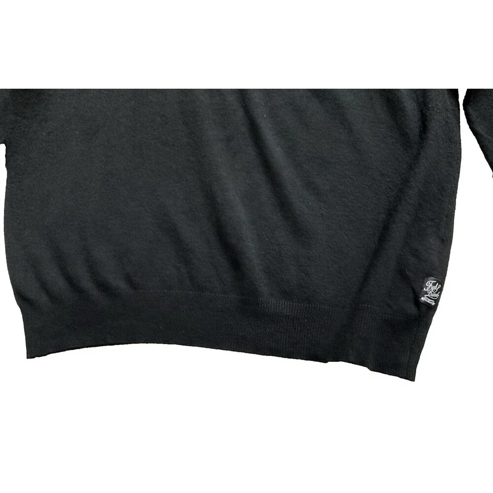 Fresh brand Men size small V-neck black long sleeve sweater